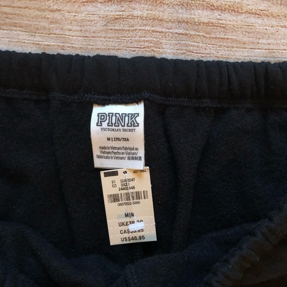 VS Pink Outfit - Picture 8 of 10